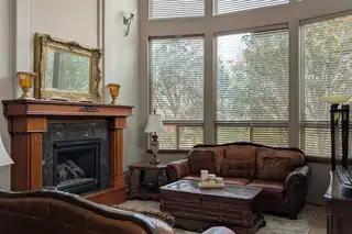 13208 VELMA Court NE 