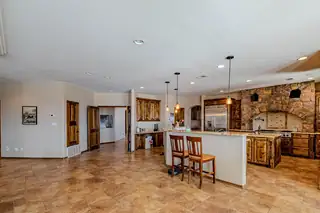 5016 FRONTIER Road NE Kitchen