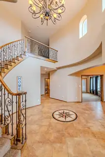 5016 FRONTIER Road NE 