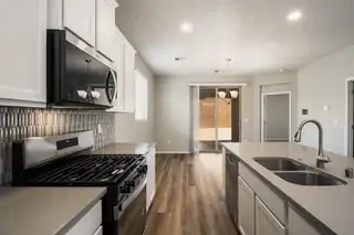 2768 Seaforth Circle NE 