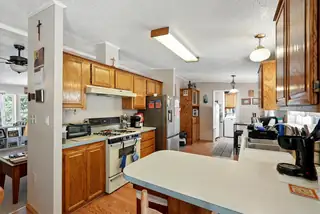 1112 LOS GRIEGOS Road Kitchen