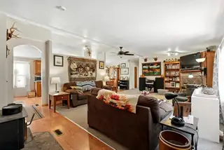 1112 LOS GRIEGOS Road 