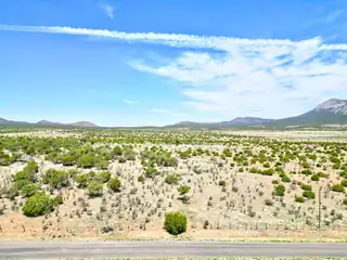 201 ENTRANOSA/ Lot 5 Road 