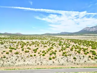 201 ENTRANOSA/ Lot 5 Road 