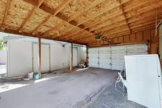 115 DALLAS Street SE Garage