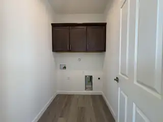 3117 Wolf Tail Loop NE 