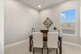 6845 Sydney Drive NE 