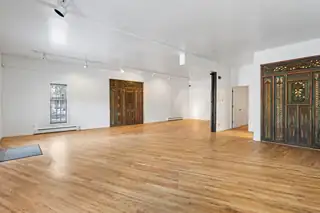 1700 MOUNTAIN Road NW 