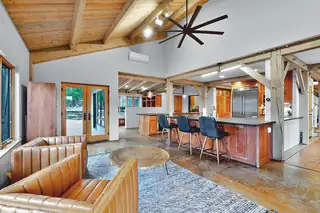 197 OVERLOOK Road Living Room