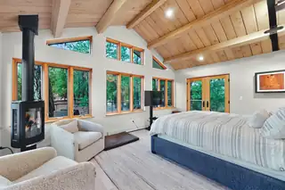 197 OVERLOOK Road Bedroom