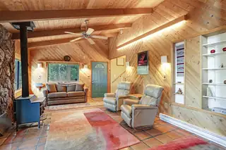 345 TURKEY Trail Living Room