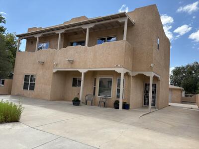 2517 Georgene Drive NE, Albuquerque