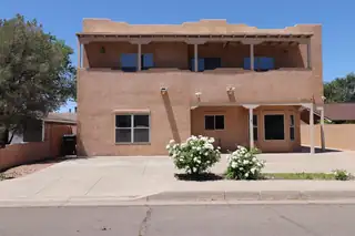 2517 Georgene Drive NE 