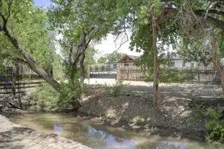 210 Josefita Road NE, Albuquerque