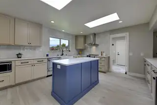 210 Josefita Road NE Kitchen