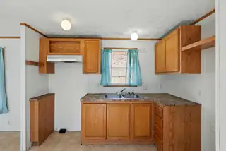 33 TRES HERMANOS Road Kitchen