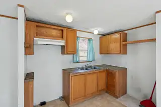 33 TRES HERMANOS Road Kitchen