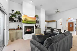 13928 VILLA SANDIA Place NE Living Room