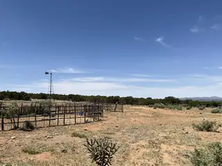 S: 10 T: 2N R: 6E N2NE4 (80AC 