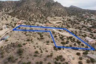 10 Golden Hills Drive SE 