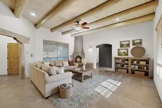1 SEASONS Circle Living Room