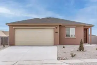 2615 Desi Loop, Belen