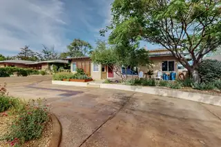 1017 PAMPAS Drive SE 