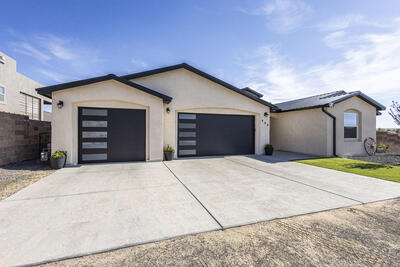 608 SOUTHERN Boulevard SW, Rio Rancho