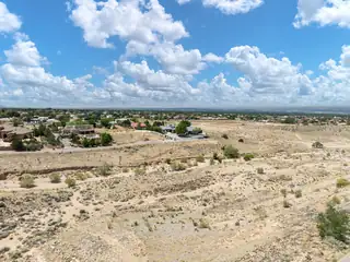 12110 PALOMAS Avenue NE 