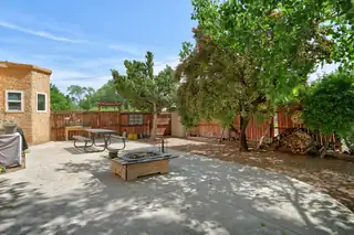 355 ESPERANZA Drive Patio