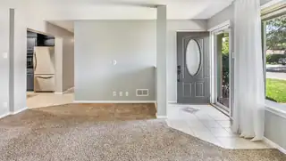 3101 VERMONT Street NE 