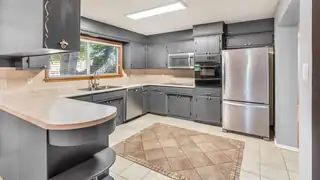 3101 VERMONT Street NE 