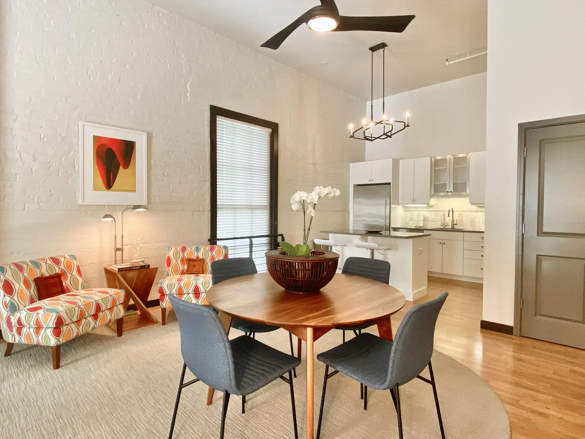 301 CENTRAL Avenue NE 113