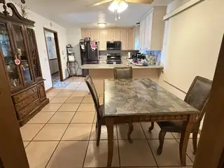 514 MIERA Street Kitchen