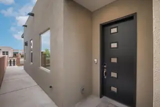 2404 De Kooning Avenue SE 