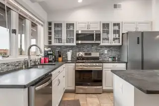 12519 ELENA Drive NE Kitchen