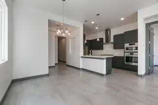 2416 De Kooning Avenue SE 