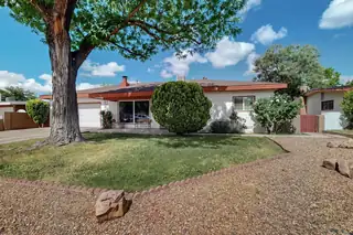 513 MESILLA Street NE, Albuquerque