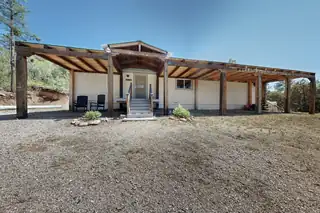 38 CHIPMUNK Lane, Tijeras