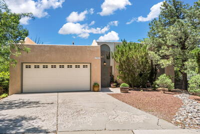 13001 GLENWOOD HILLS Court NE, Albuquerque