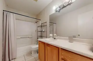 1420 SUMMERFIELD Place SW 