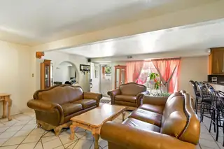 156 PUEBLO LUNA Drive NW Living Room