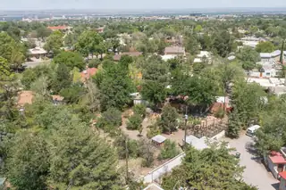 805 RIDGECREST Drive SE Backyard