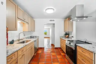 4508 SHILOH Place NE Kitchen