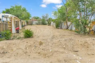 1536 FOOTHILL Drive SW 