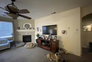 4905 WOODHAVEN Drive NE 