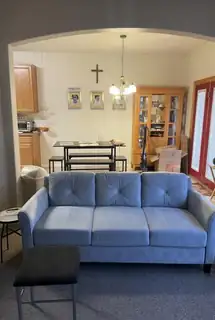 4905 WOODHAVEN Drive NE 