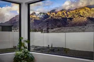 11704 Anaheim Avenue NE View