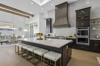 11704 Anaheim Avenue NE Kitchen