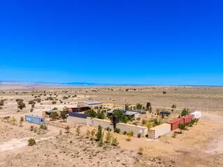 215 Tren Road, Los Lunas 
